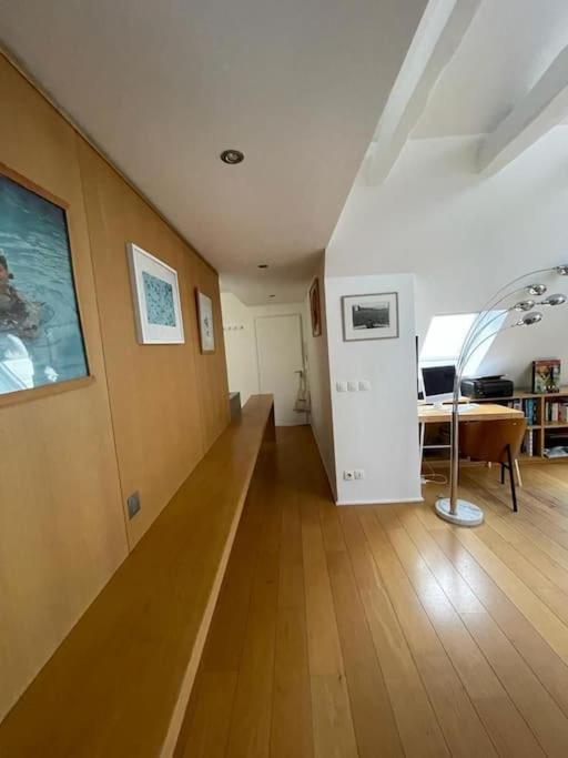 Appartement Floor Prime Location Elevator Close To Louvre